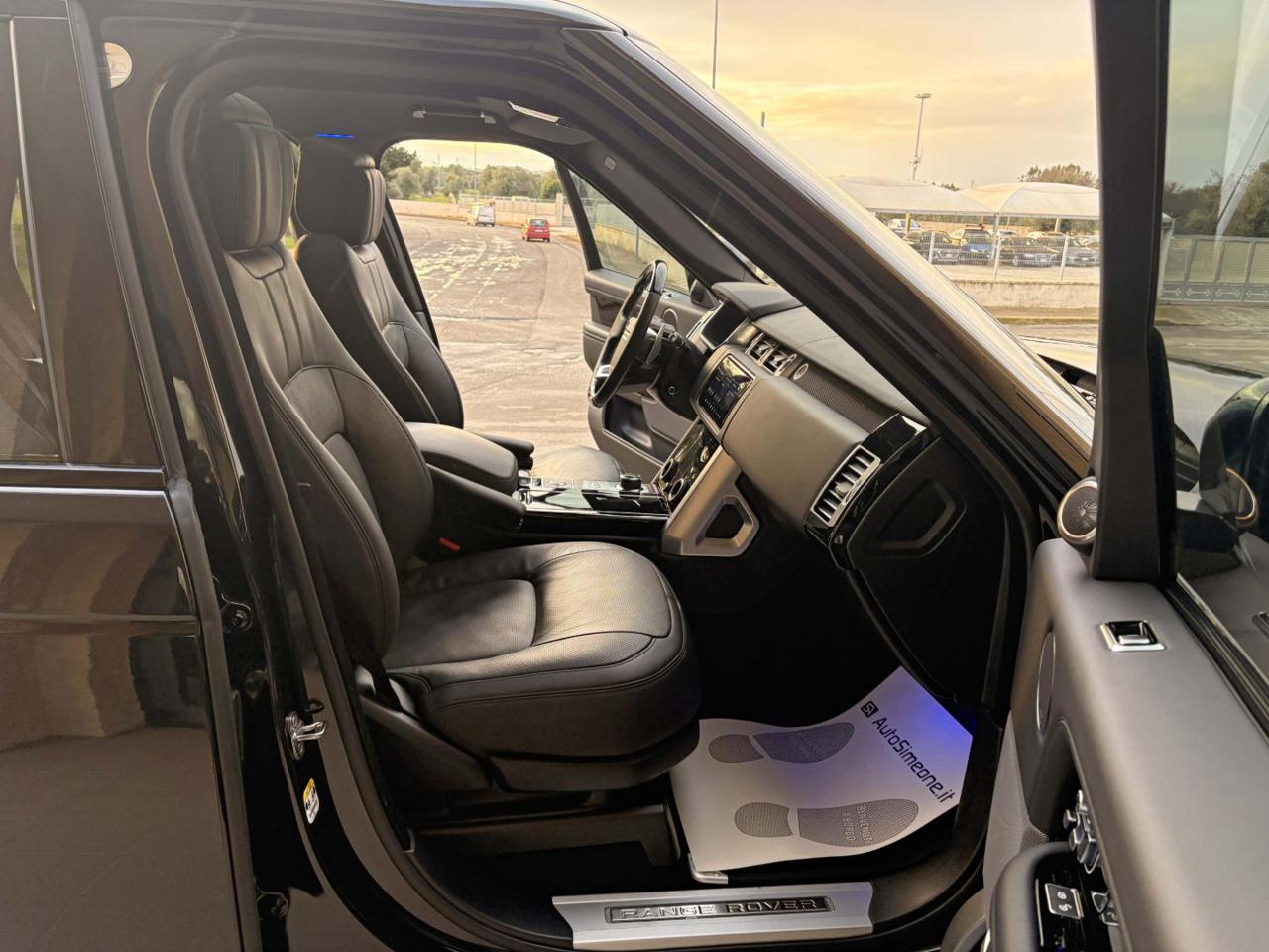 LAND ROVER Range Rover 3.0 SDV6 Autobiography - 10