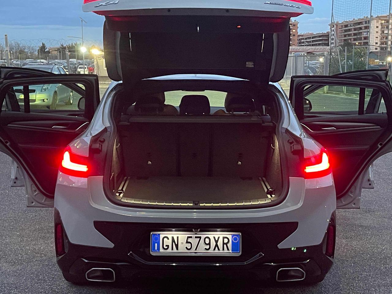 BMW X4 xDrive30d 48V Msport Hybrid 210 KW - 23