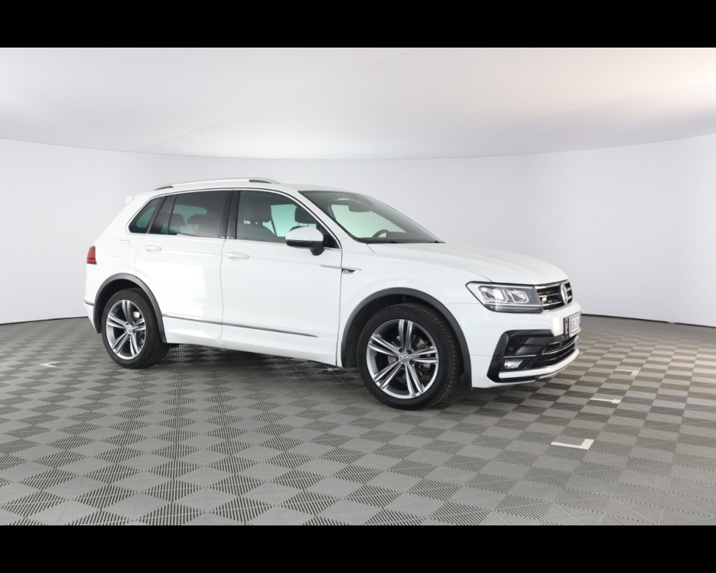 VOLKSWAGEN Tiguan 1.5 tsi Sport 130cv R-LINE - 5
