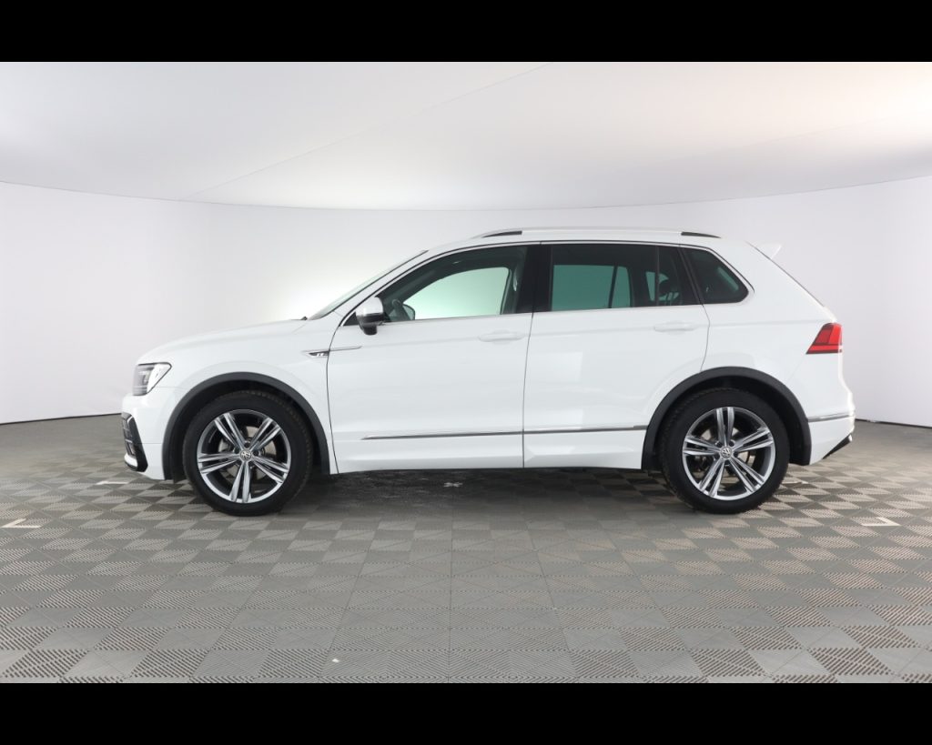 VOLKSWAGEN Tiguan 1.5 tsi Sport 130cv R-LINE - 12