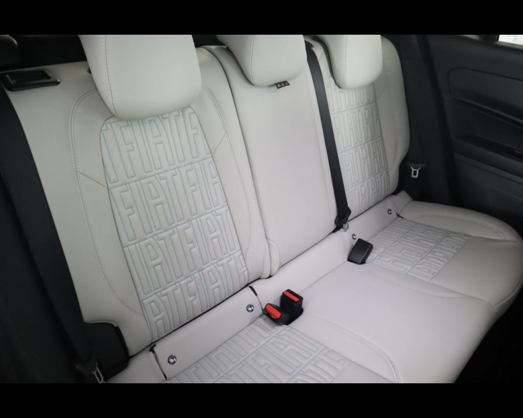 FIAT 600 IV 2023 -  1.2 hybrid La Prima 110cv auto - 18