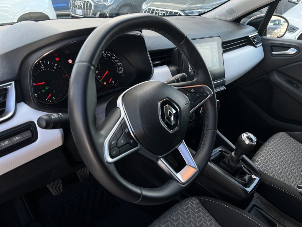 RENAULT Clio 1.5DCI EVOLUCION N1 AUTOCARRO - 16