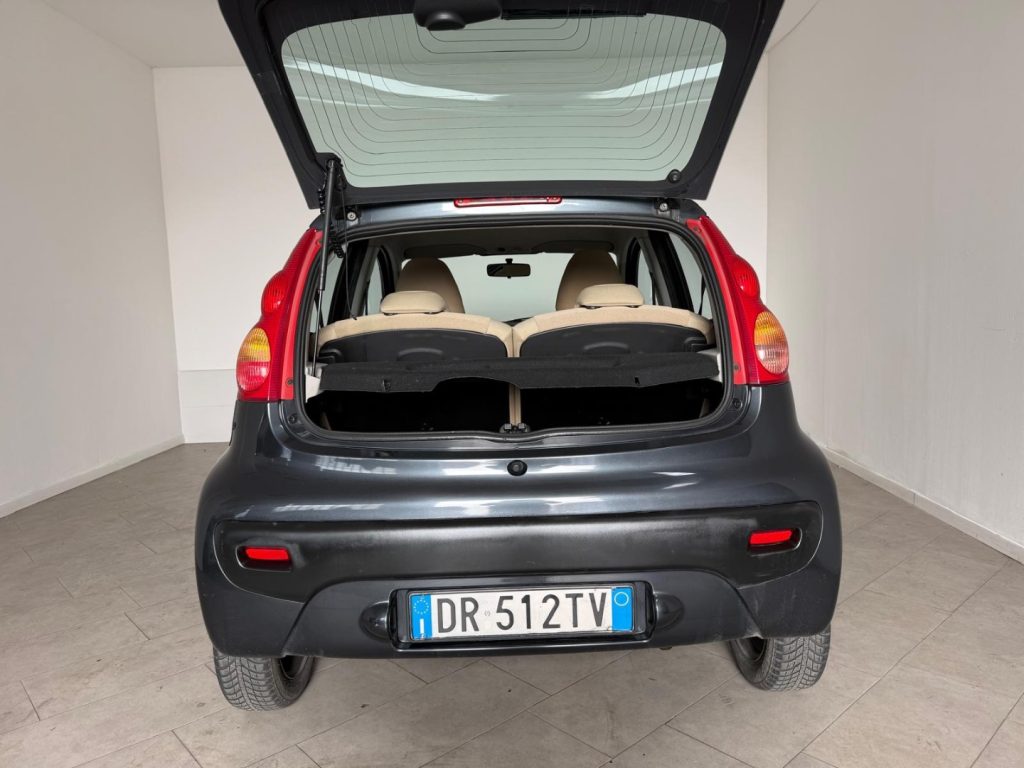 PEUGEOT 107 1.0 68CV 5p. Sweet Years 2Tronic - 2