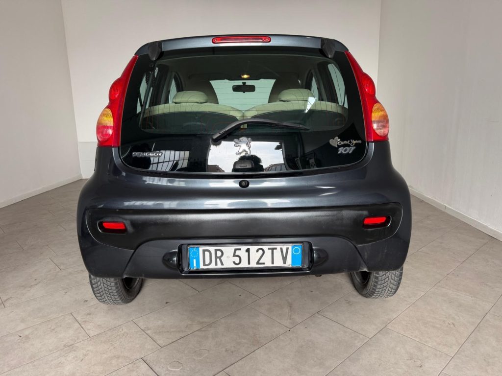 PEUGEOT 107 1.0 68CV 5p. Sweet Years 2Tronic - 10