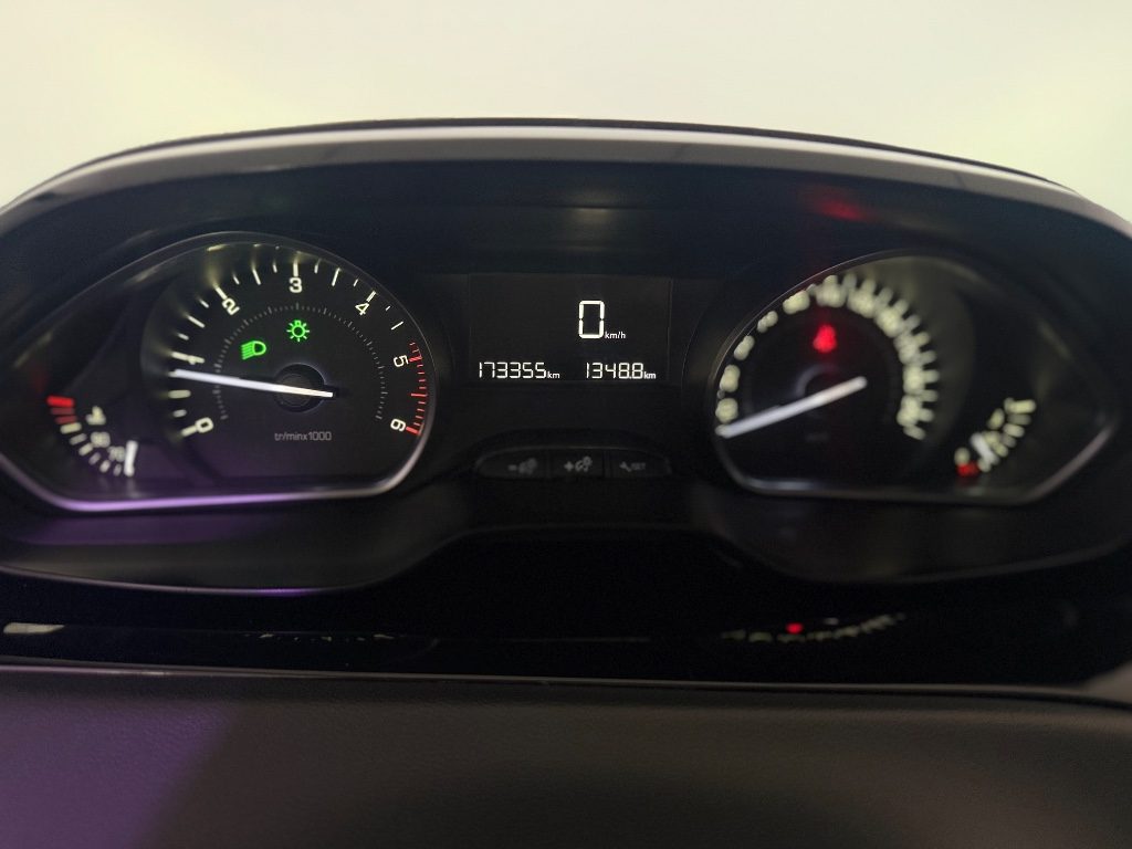 PEUGEOT 208 1° serie BlueHDi 75 5 porte Allure - 19