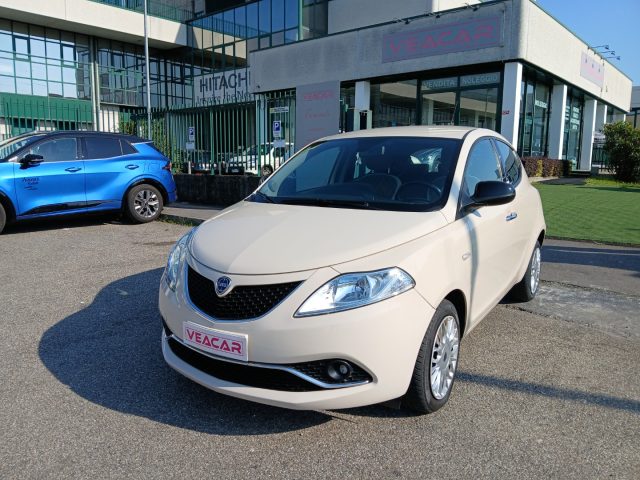 LANCIA Ypsilon Beige pastello