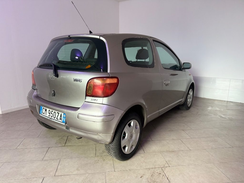 TOYOTA Yaris 1.0i 16V cat 3 porte Sol Blue - 17