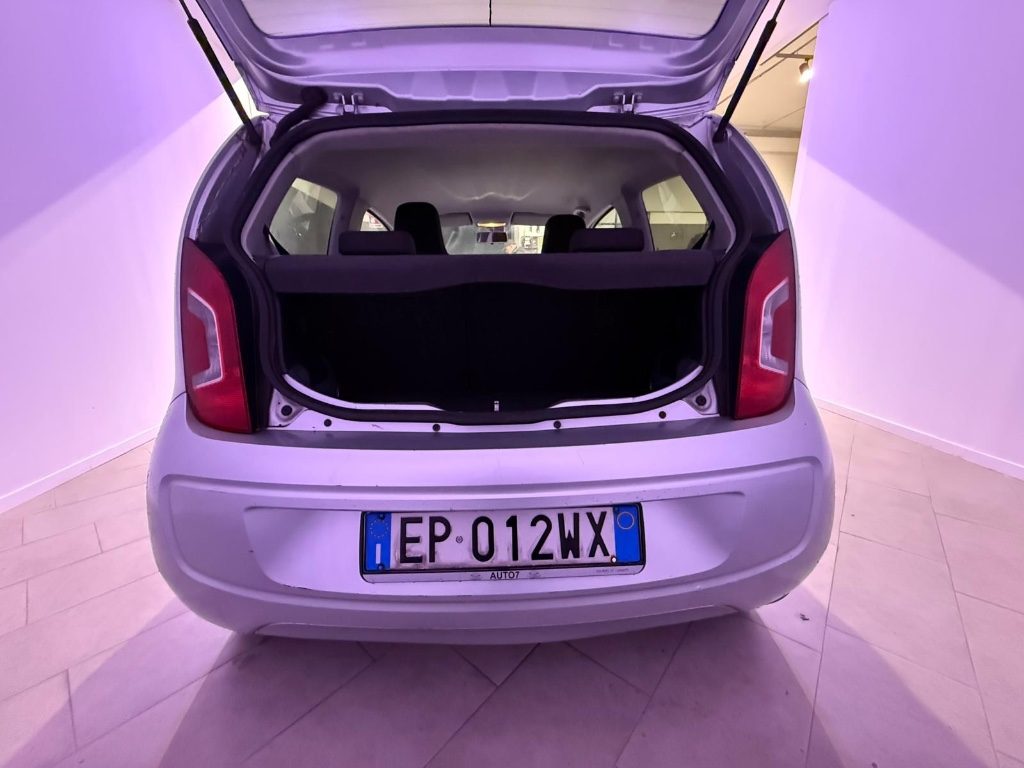 VOLKSWAGEN up! 1.0 75 CV 3 porte high up! - 7