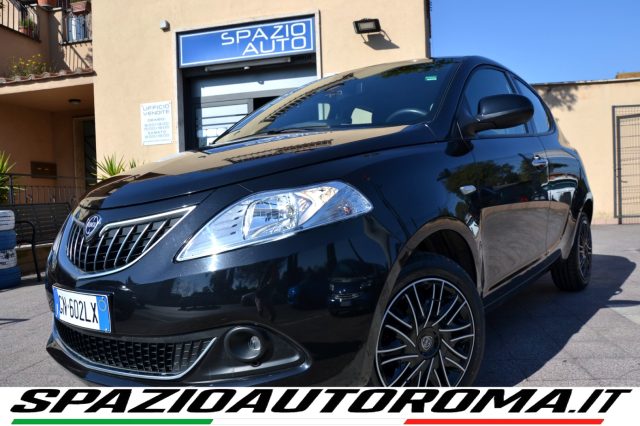 LANCIA Ypsilon Nero metallizzato