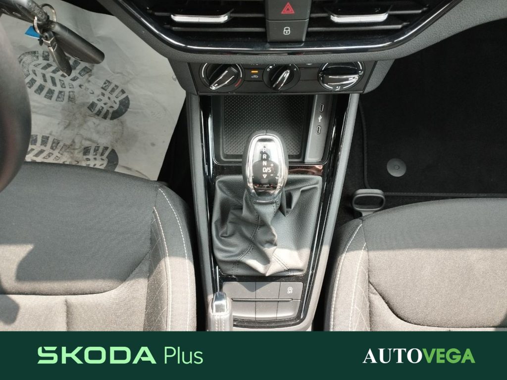 SKODA Kamiq 1.0 tsi ambition 110cv dsg - 17