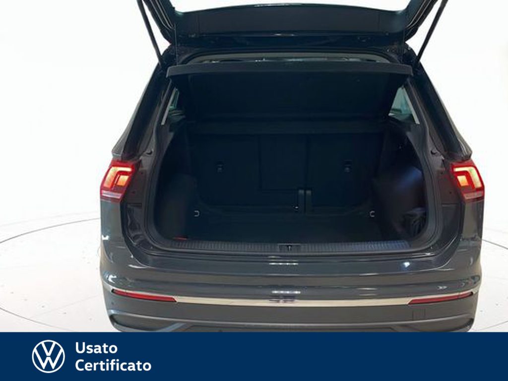 VOLKSWAGEN Tiguan 2.0 tdi life 150cv dsg - 17