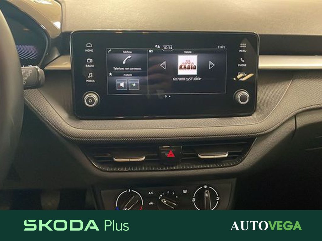 SKODA Fabia 1.0 tsi young edition 95cv - 10