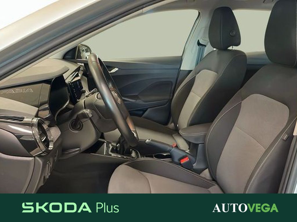 SKODA Fabia 1.0 tsi young edition 95cv - 13