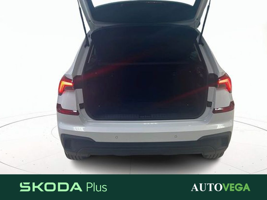 SKODA Kamiq 1.0 tsi black dots 95cv - 17