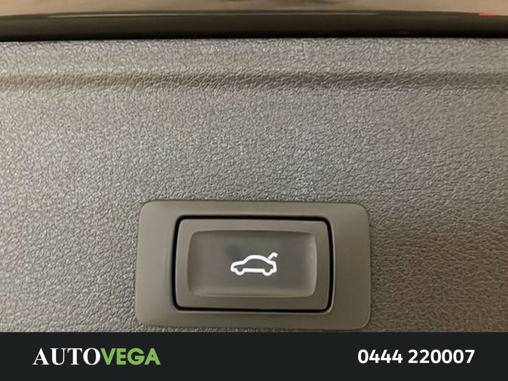 AUDI A4 avant 40 2.0 tdi mhev business advanced quattro 20 - 18