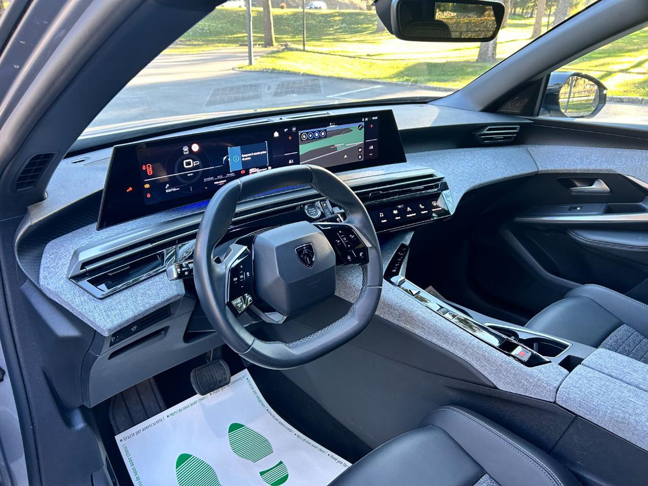 PEUGEOT 3008 Hybrid 145 e-DCS6 Allure - 7