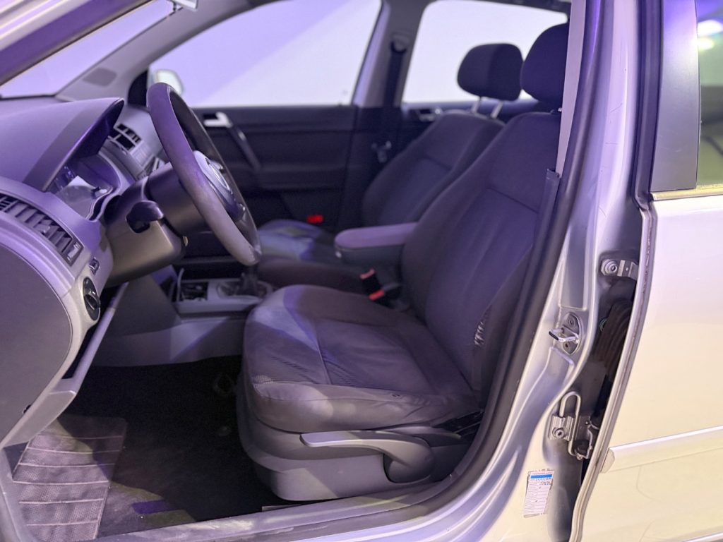 VOLKSWAGEN Polo 1.4/75CV 16V 5p. Comfortline - 9