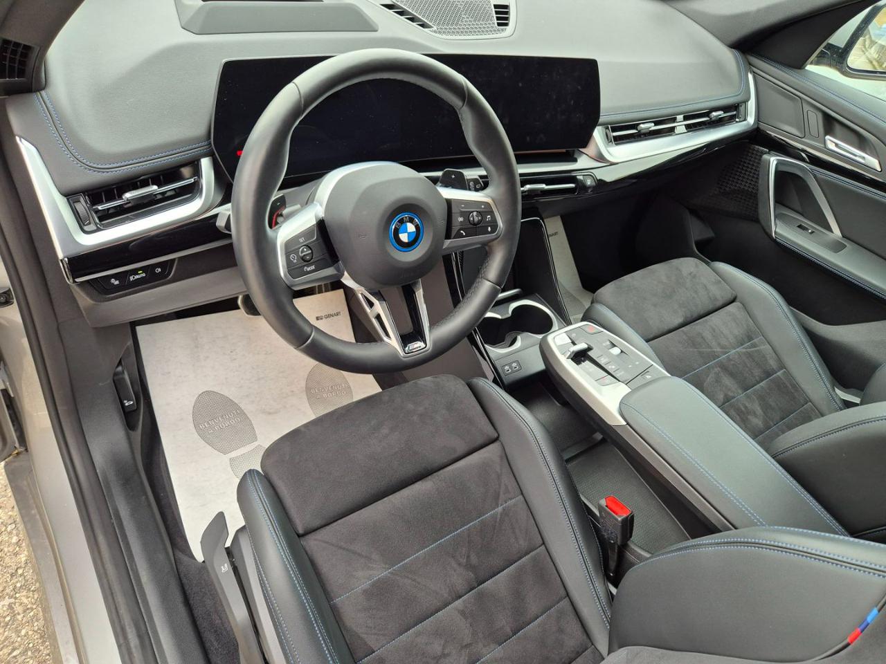 BMW X1 xDrive 25e Msport Pro - 10