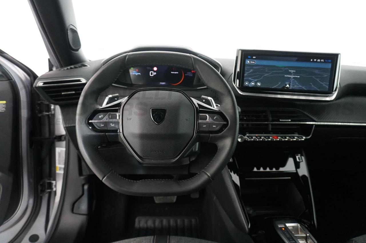 PEUGEOT 2008 HYBRID 145CV E-DCS6 ALLURE - 8