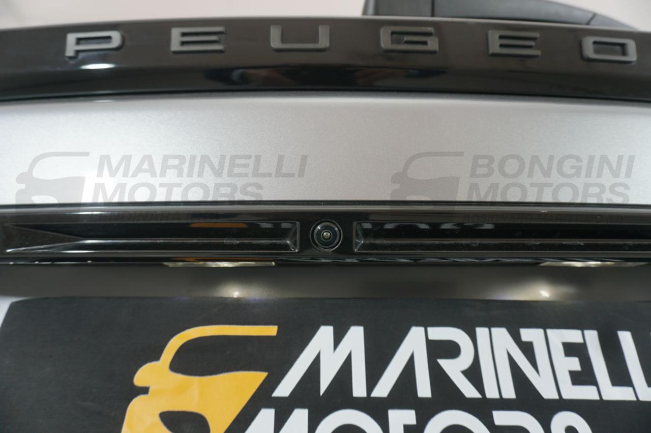 PEUGEOT 2008 HYBRID 145CV E-DCS6 ALLURE - 19