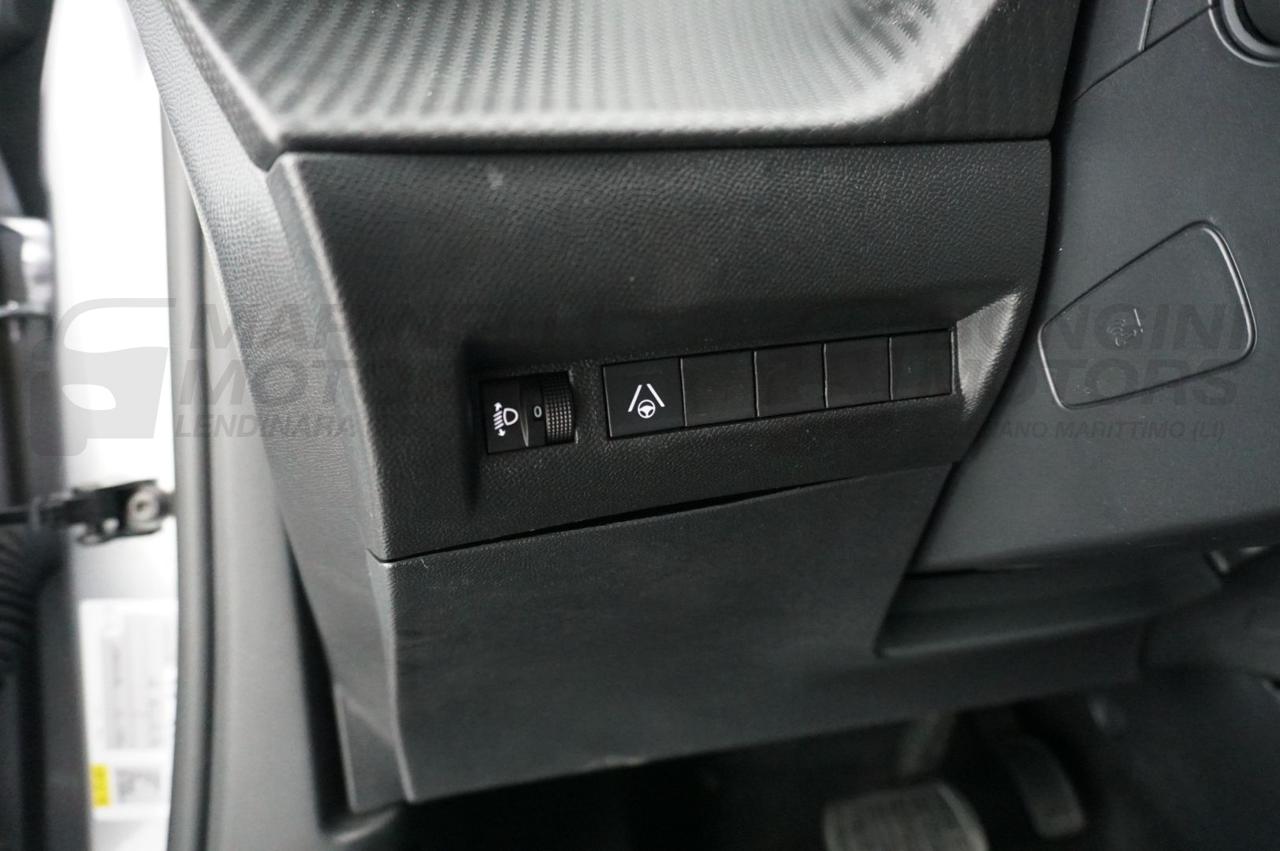 PEUGEOT 2008 HYBRID 145CV E-DCS6 ALLURE - 21