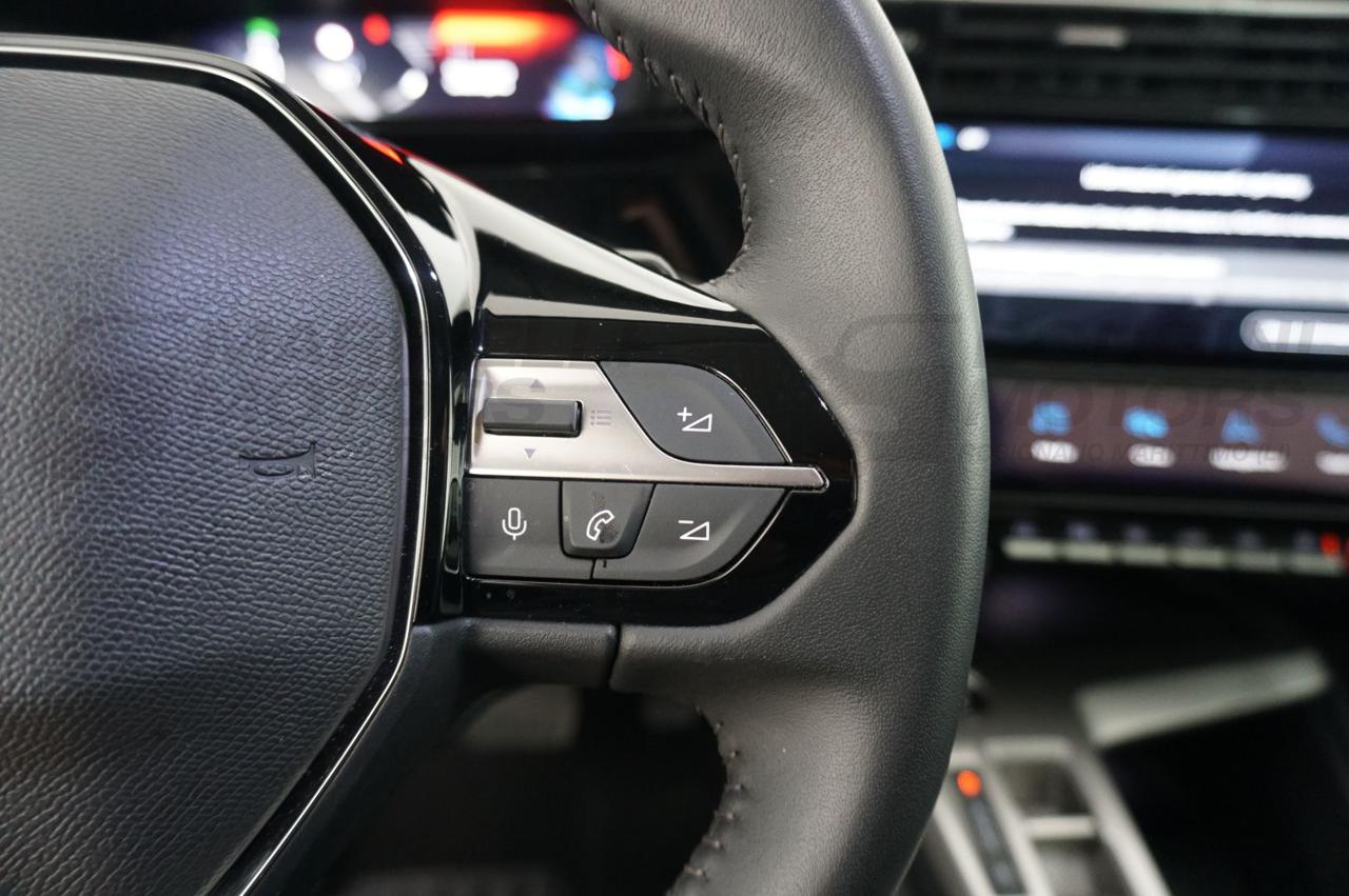 PEUGEOT 408 HYBRID 145CV E-DCS6 ALLURE - 22