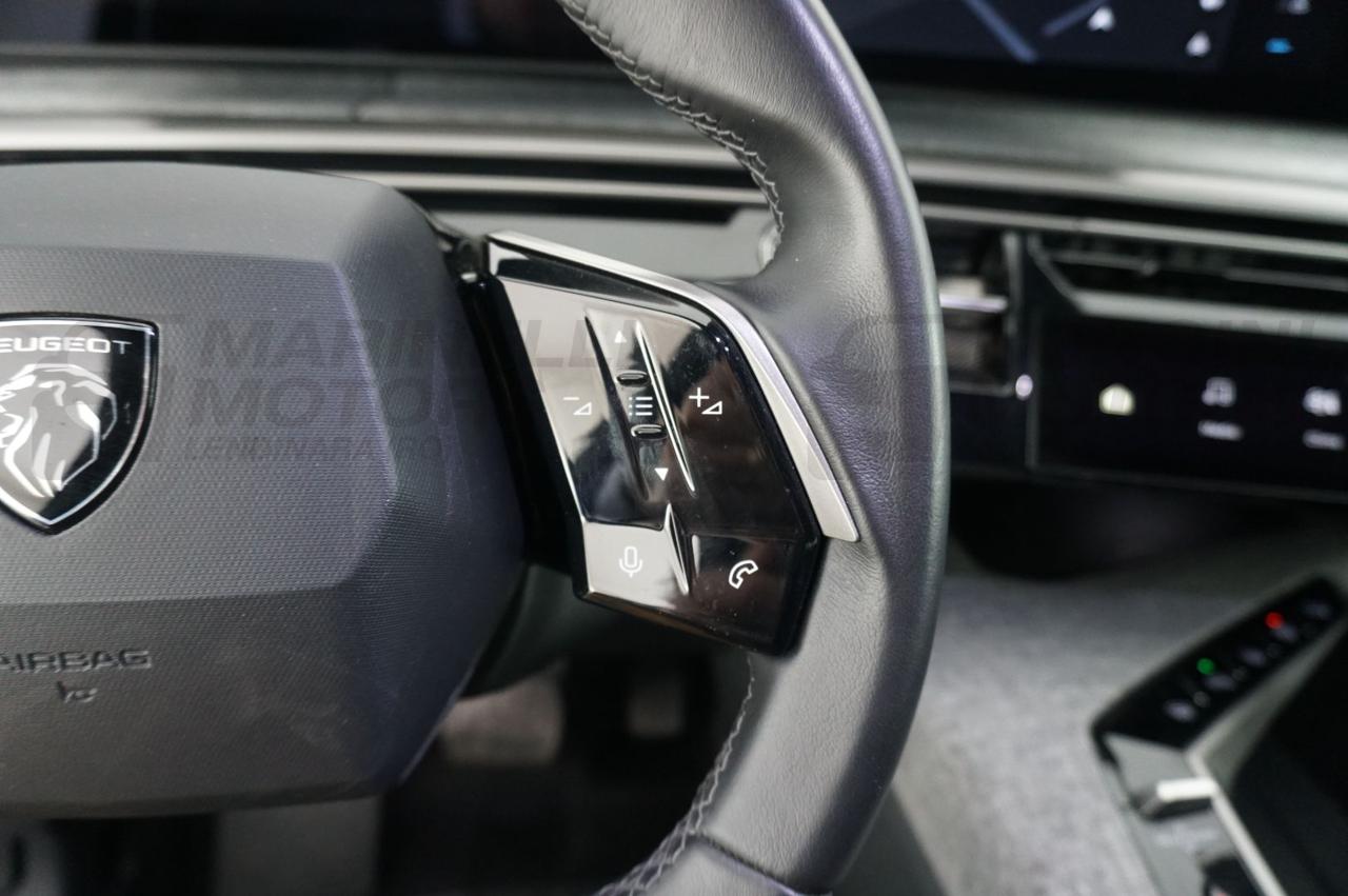 PEUGEOT 3008 HYBRID 145CV E-DCS6 ALLURE - 21