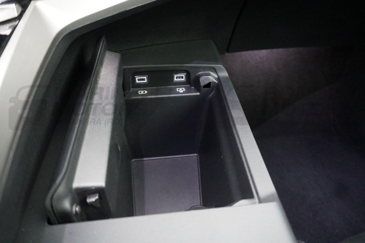 PEUGEOT 3008 HYBRID 145CV E-DCS6 ALLURE - 25