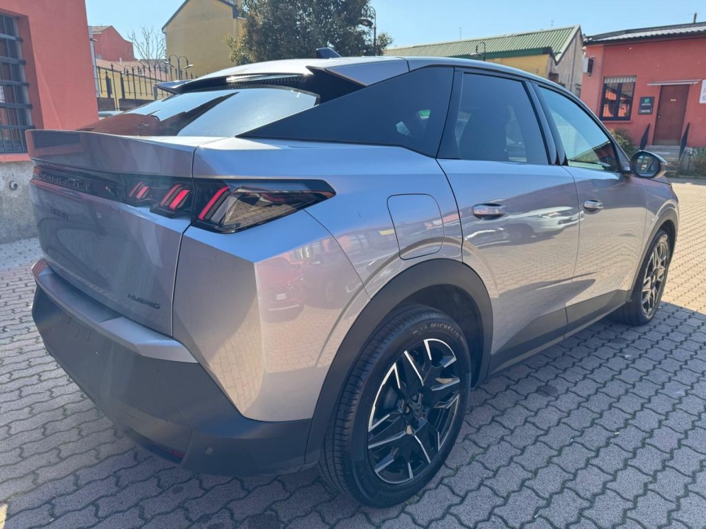 PEUGEOT 3008 Hybrid 145 e-DCS6 ALLURE + CERCHI 19 - 4