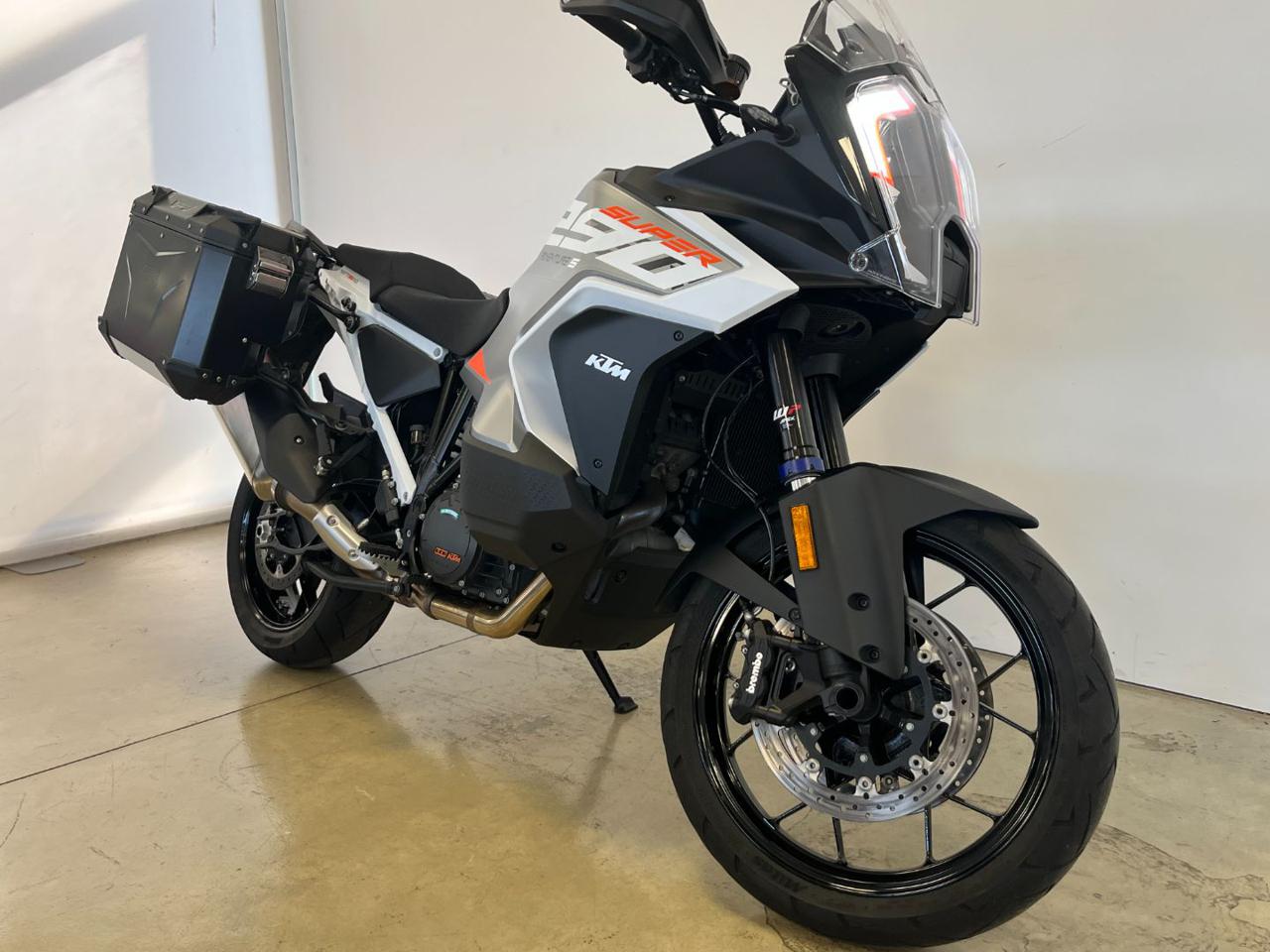 KTM 1290 Super Adventure S - 2