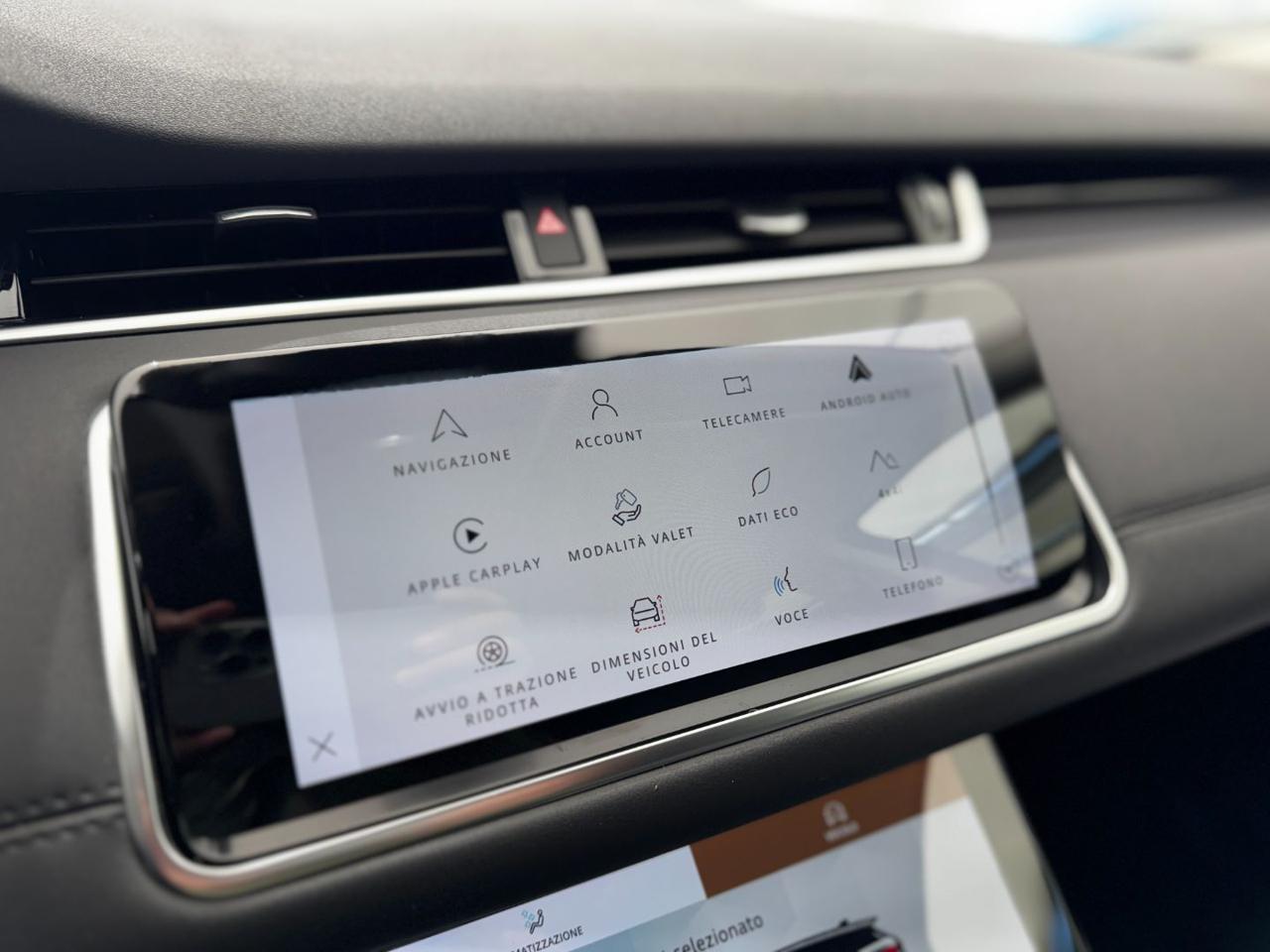 LAND ROVER Range Rover Evoque 2.0D I4 163cv AWD Auto SE (Pelle/APP/Navi/Retro) - 32