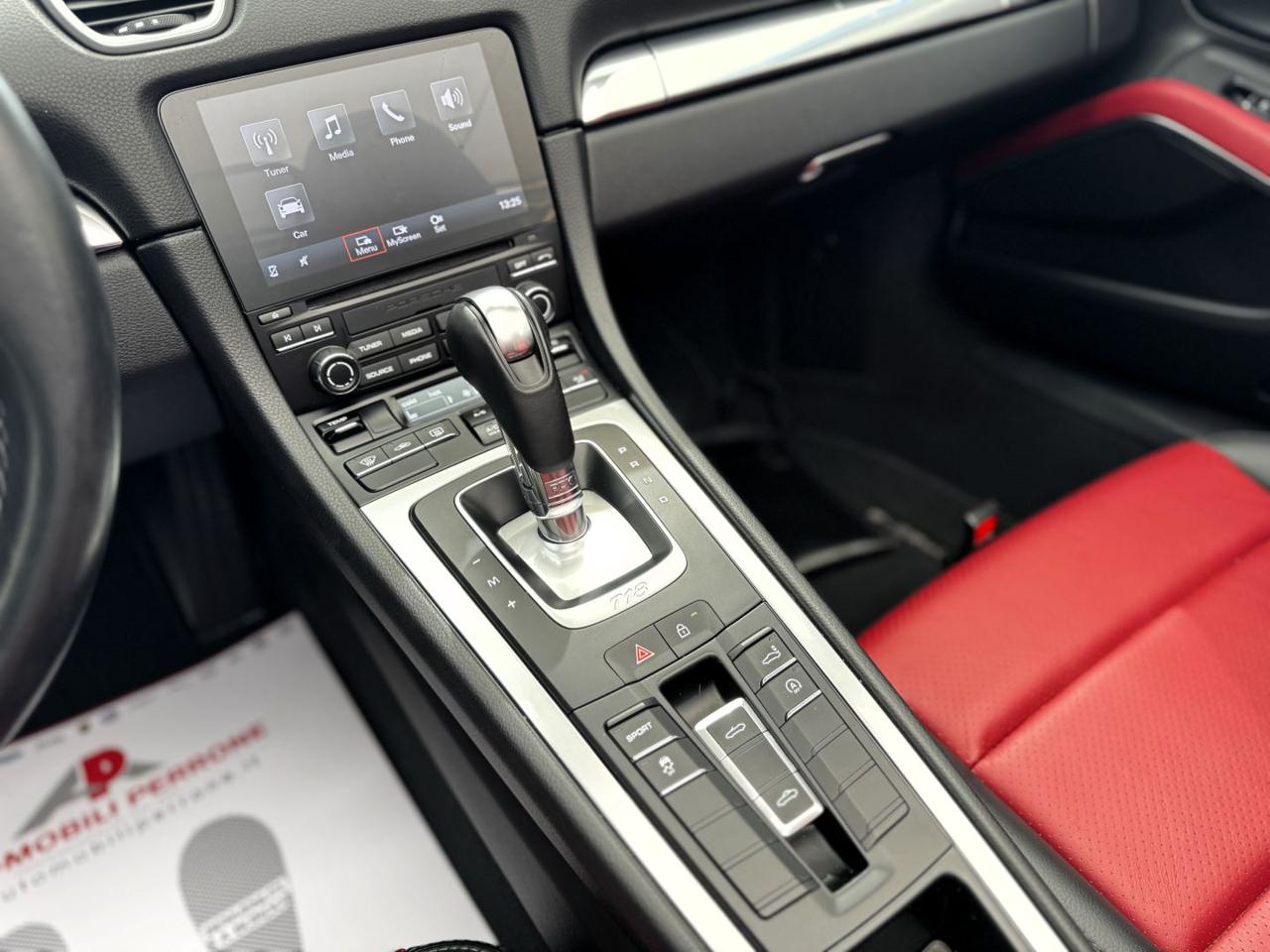 PORSCHE 718 Spyder 2.0i 300cv PDK - 27