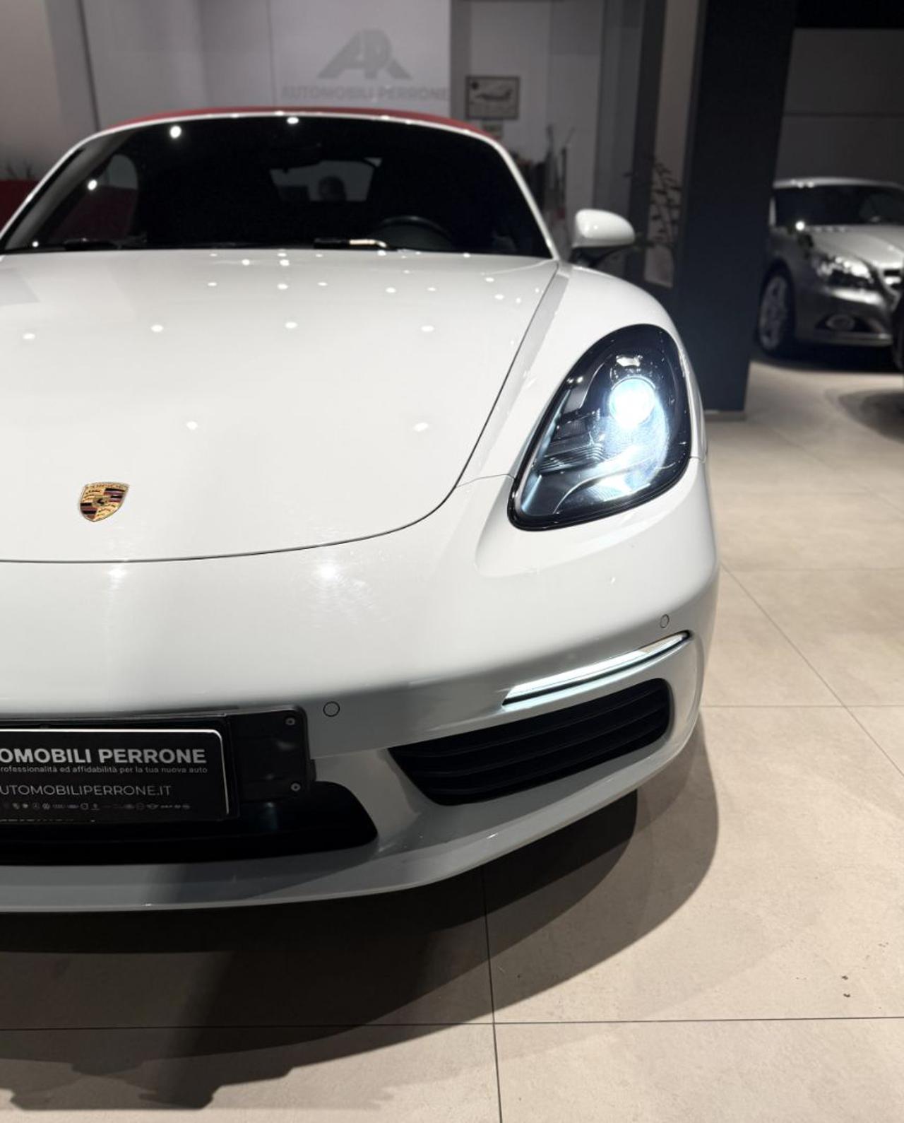 PORSCHE 718 Boxster 2.0i 300cv PDK - 42