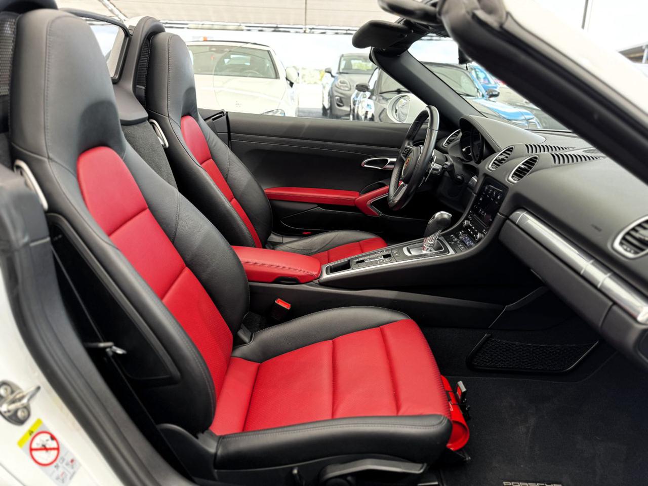 PORSCHE 718 Spyder 2.0i 300cv PDK - 26