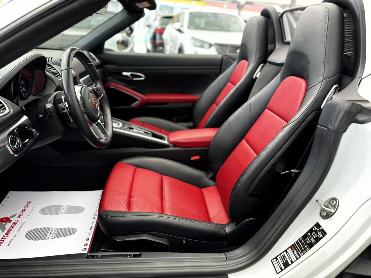 PORSCHE 718 Spyder 2.0i 300cv PDK - 8