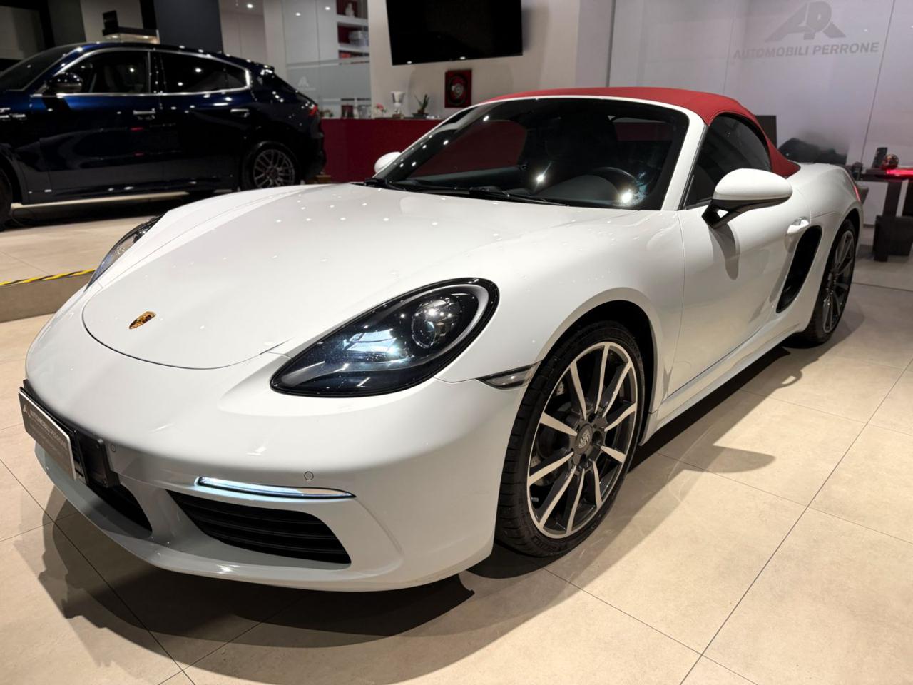 PORSCHE 718 Boxster 2.0i 300cv PDK - 4