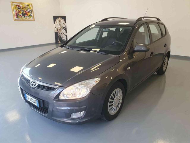 HYUNDAI i30 Grigio scuro metallizzato