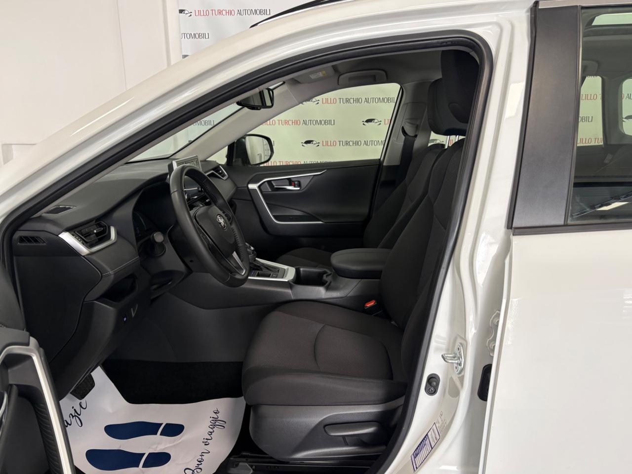 TOYOTA RAV 4 MY23 RAV4 2.5 HV (218CV) E-CVT 2WD Business - 17