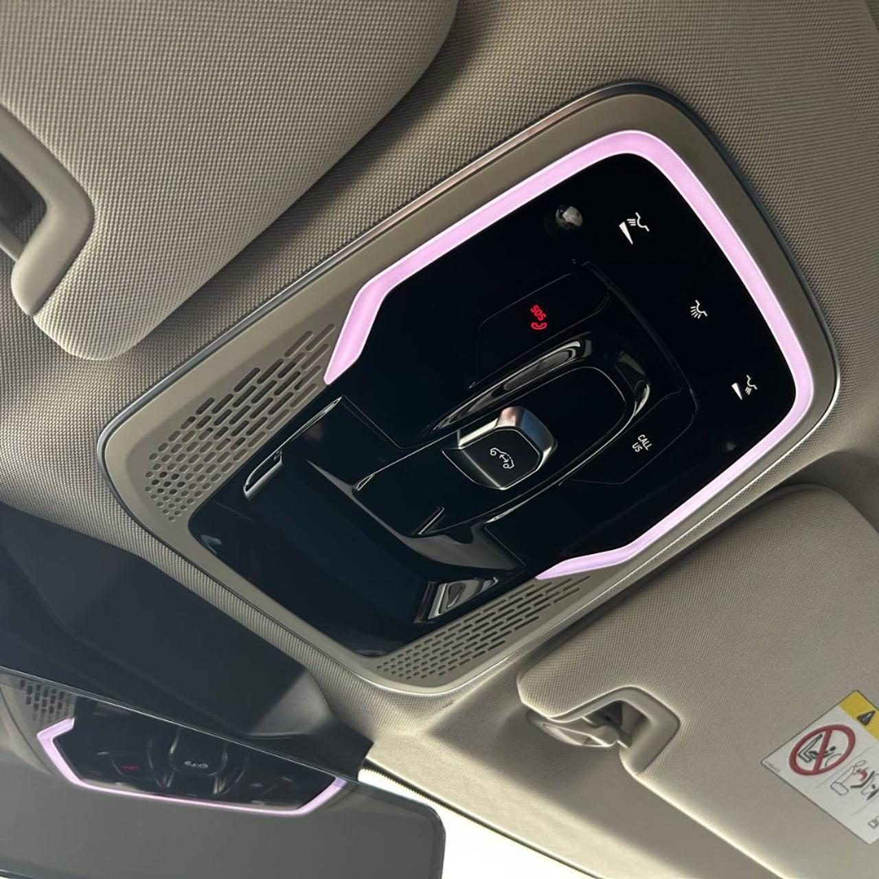 LYNK & CO 01 PHEV - 32