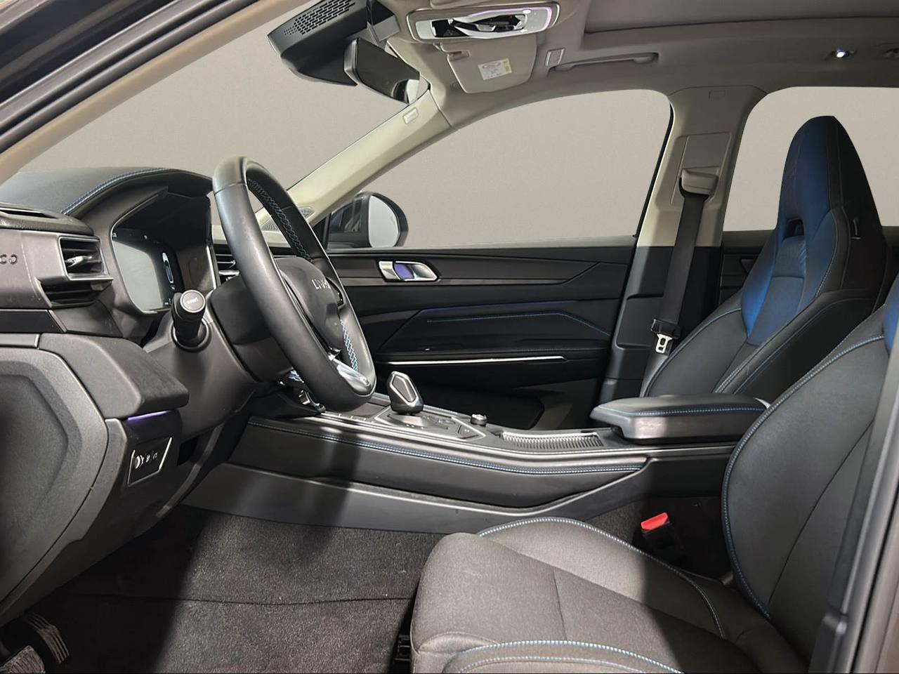 LYNK & CO 01 PHEV - 9