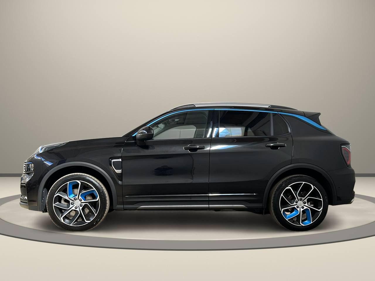 LYNK & CO 01 PHEV - 3
