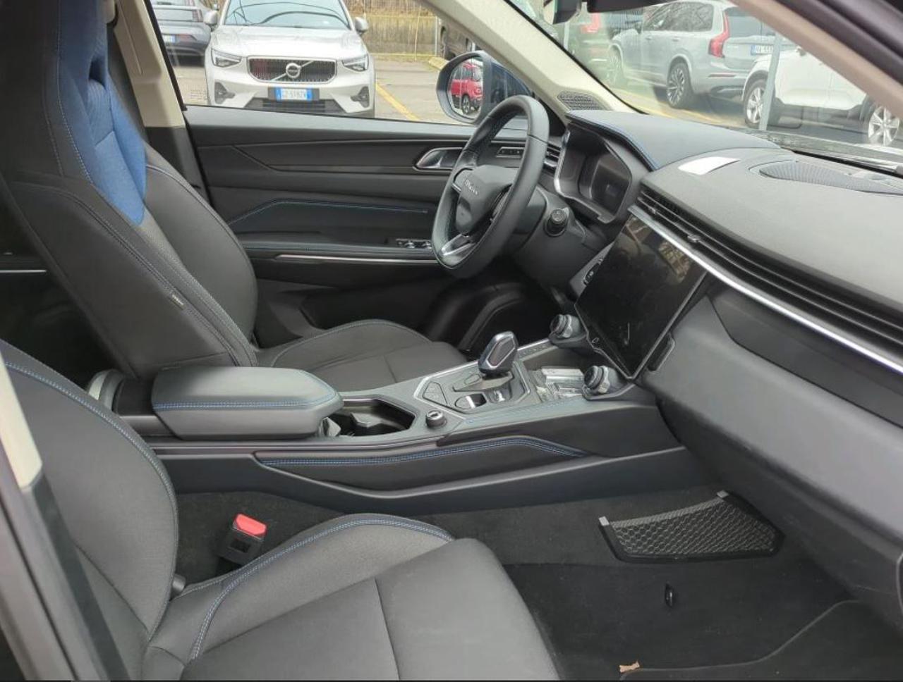 LYNK & CO 01 PHEV - 6