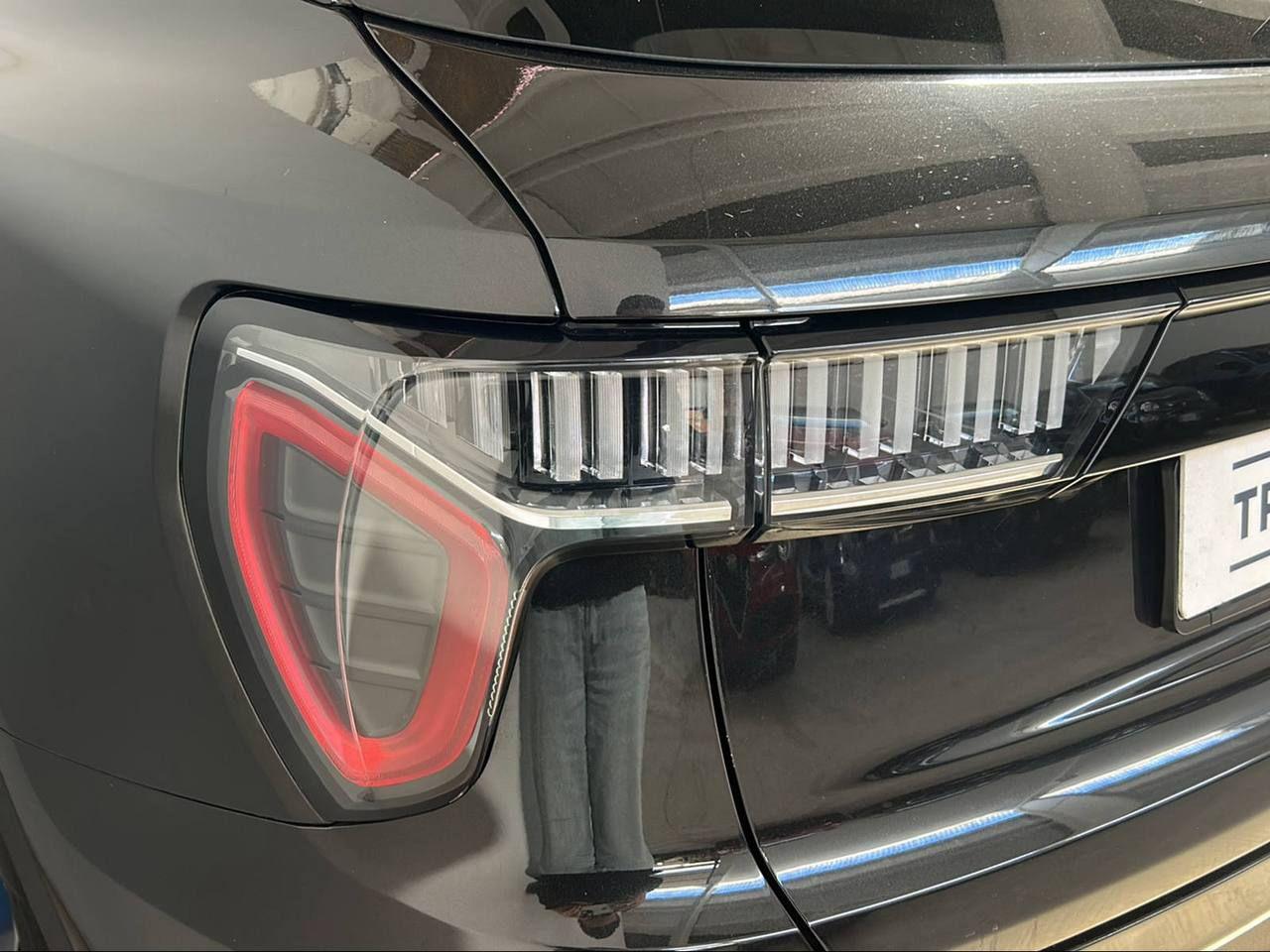 LYNK & CO 01 PHEV - 40