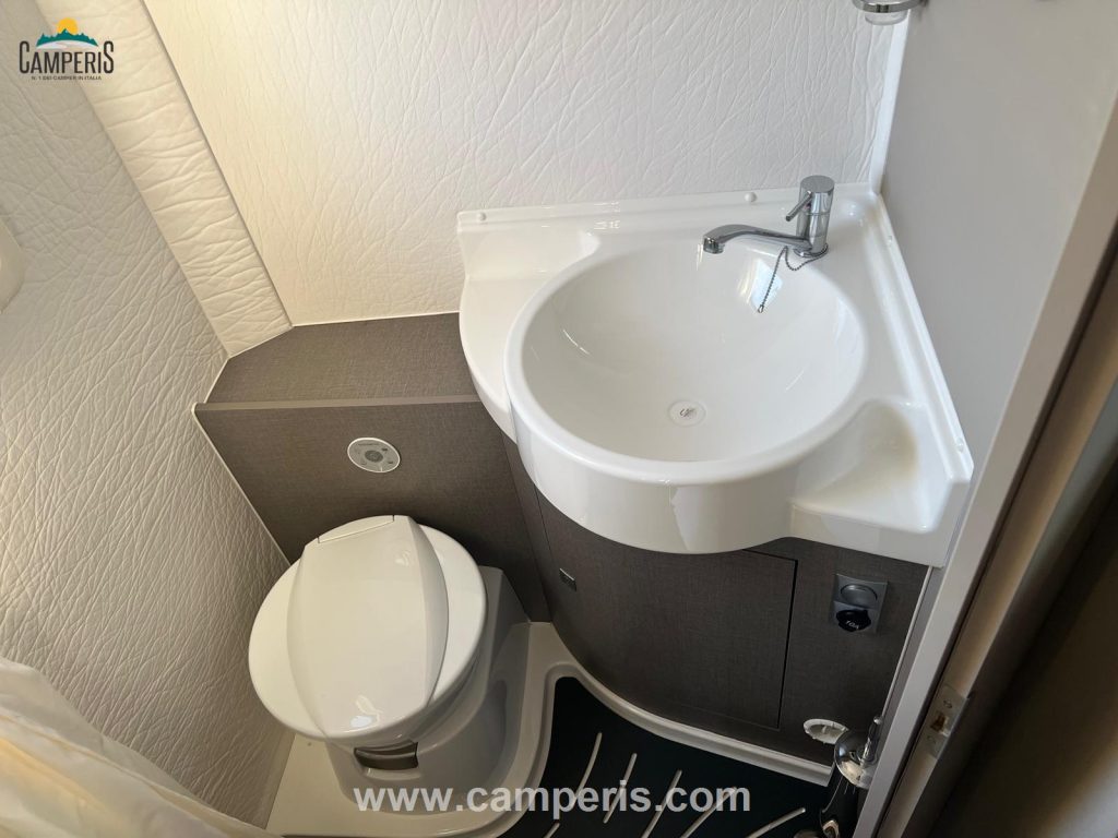 WINGAMM OASI 540 - VERSIONE CAMPERIS
