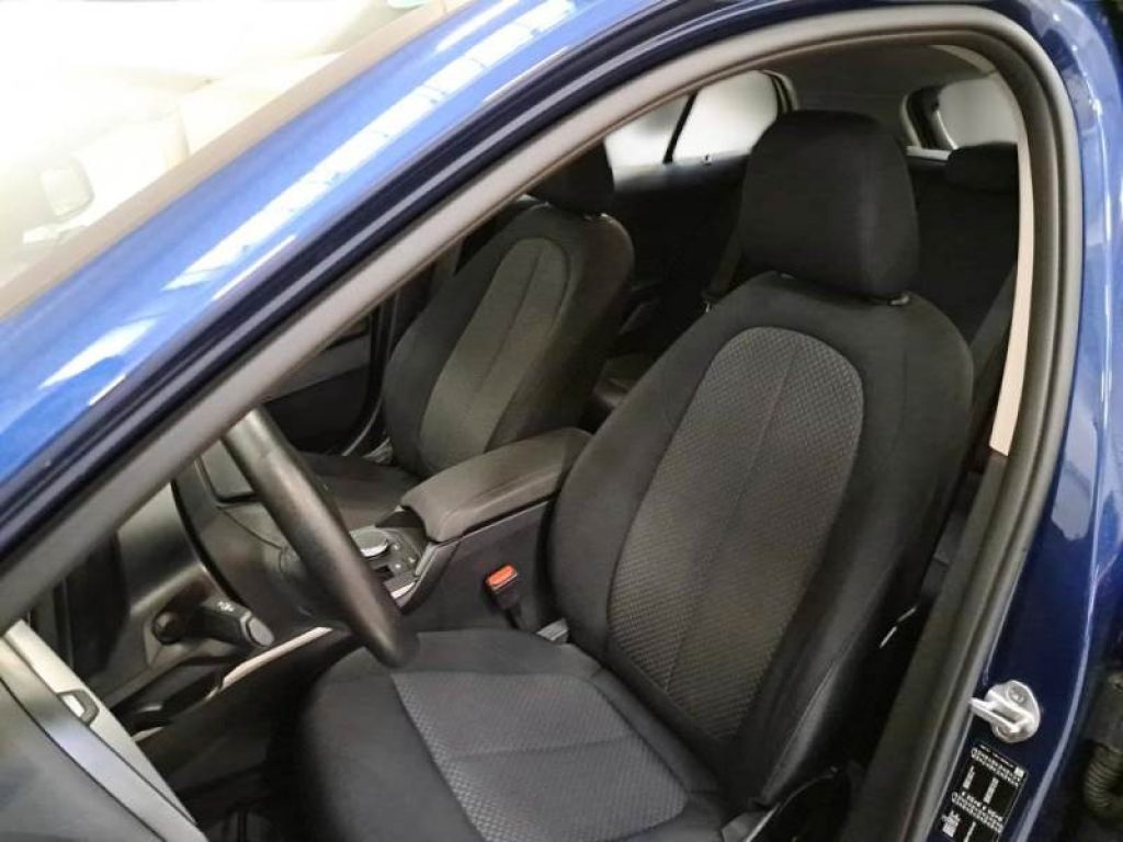 BMW 118 i 5p. Business Advantage - 8