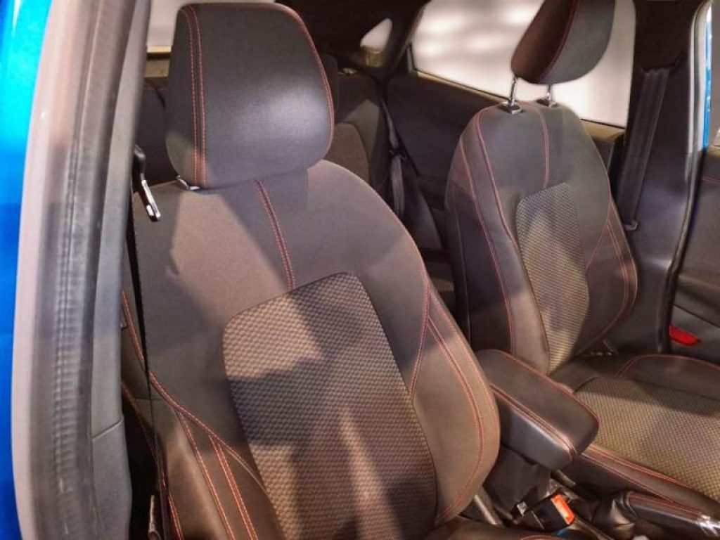 FORD Puma 1.0 EcoBoost Hybrid 125 CV S&S ST-Line - 9