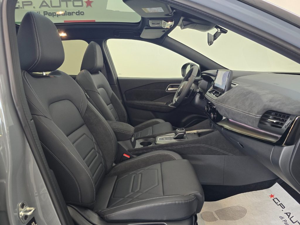 NISSAN Qashqai MHEV 158 CV Xtronic N-Design - 27