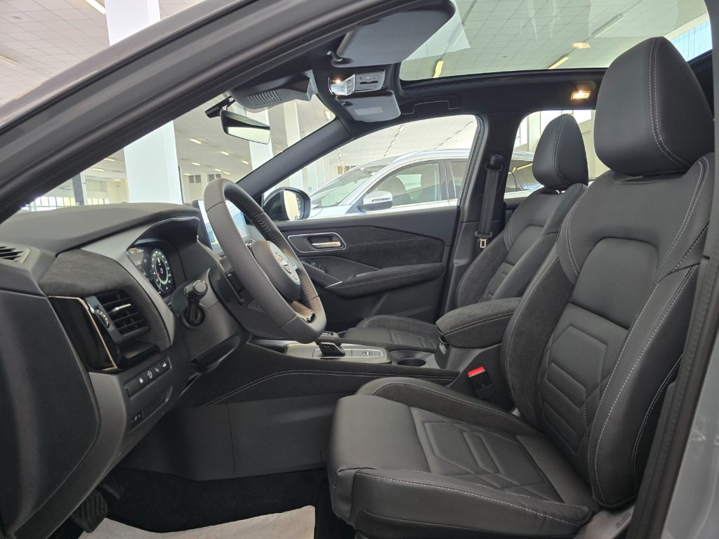 NISSAN Qashqai MHEV 158 CV Xtronic N-Design - 23