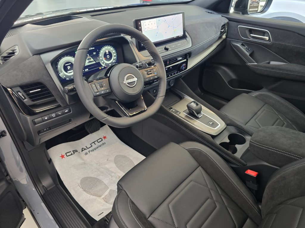 NISSAN Qashqai MHEV 158 CV Xtronic N-Design - 24