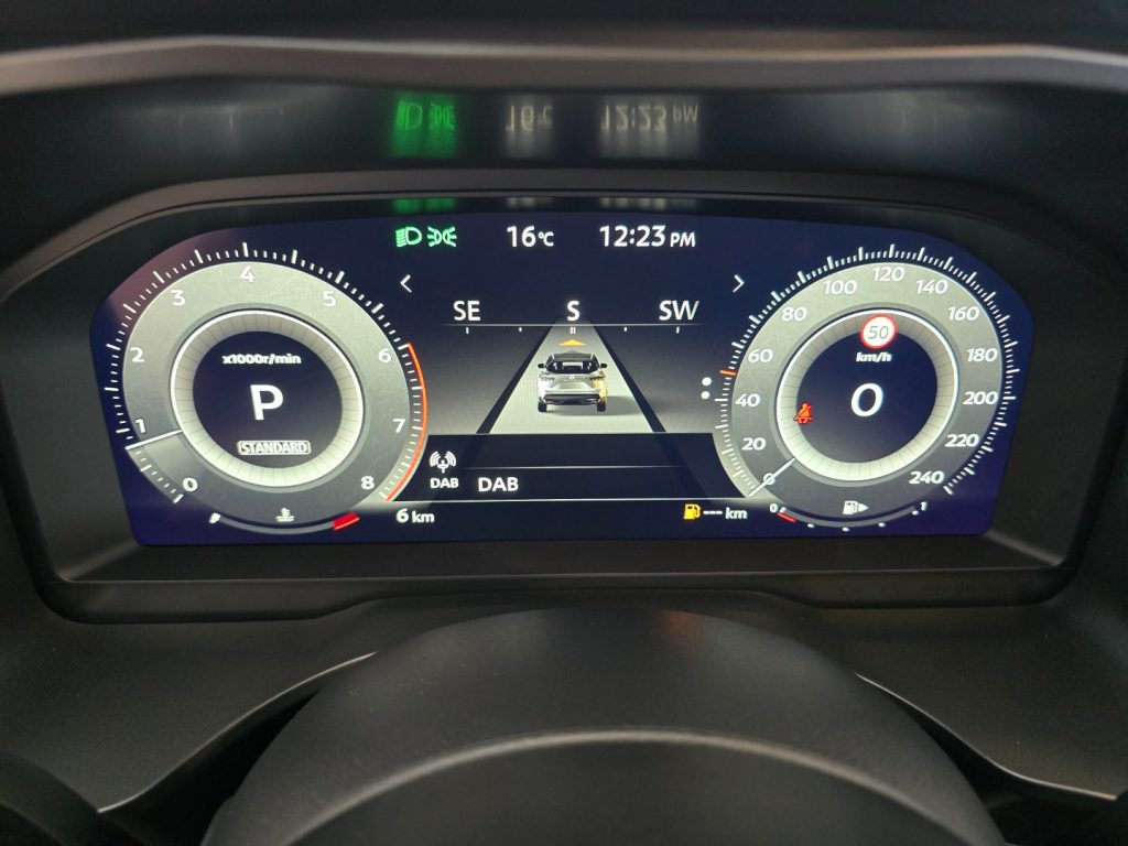 NISSAN Qashqai MHEV 158 CV Xtronic N-Design - 14